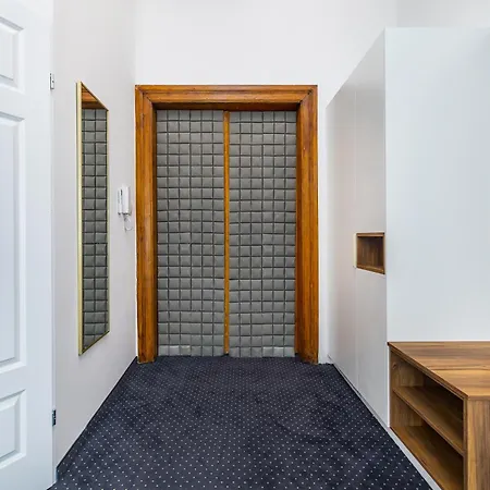 Bob Elite - Szpitalna Apartament *