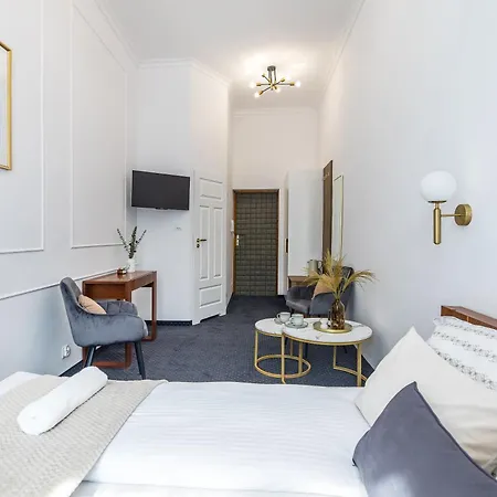 Bob Elite - Szpitalna קרקוב