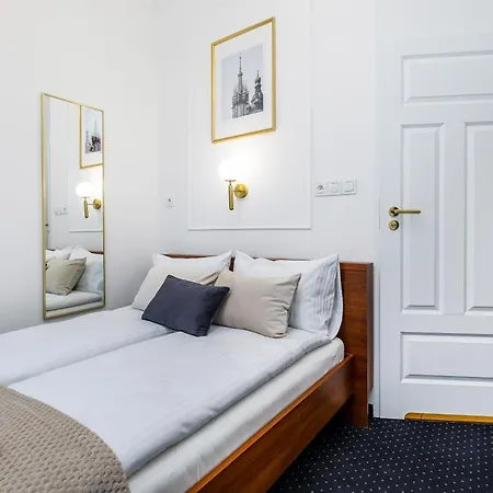 Bob Elite - Szpitalna Apartmán *