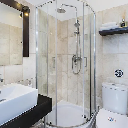 Bob Elite - Szpitalna קרקוב